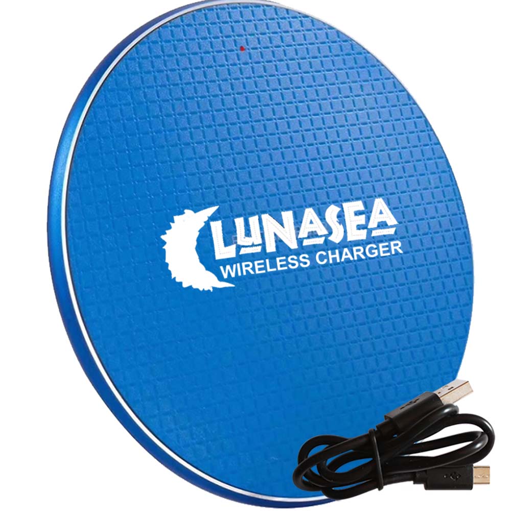 Lunasea LunaSafe 10W Qi Charge Pad USB Powered - Power Supply Not Included [LLB-63AS-01-00] - The Happy Skipper
